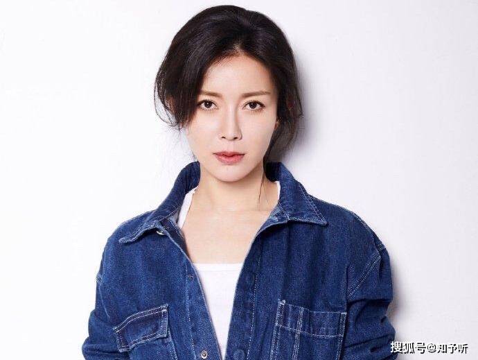 从主持人到演员，这一路，刘敏可谓活得“人间清醒”_生活_角色_节目