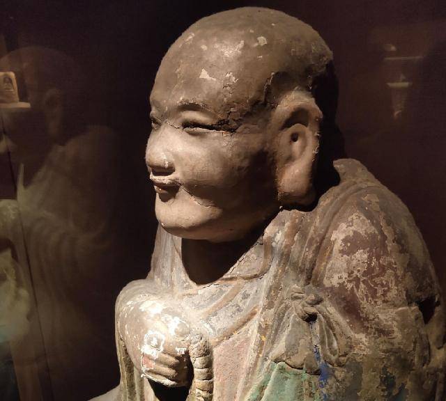 “禅师”古林清茂十二岁跪求族人准许自己出家，后被推崇为“小达摩”