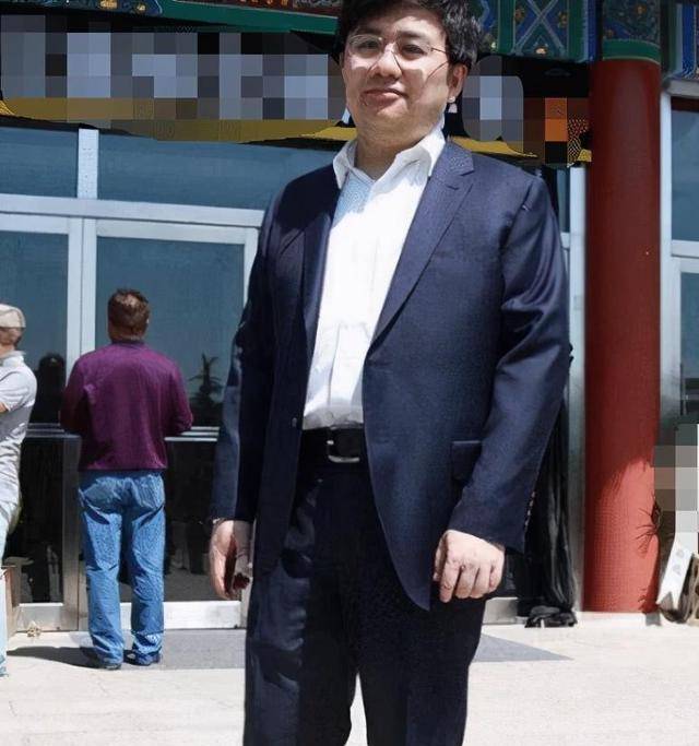 8岁演"红孩儿"红遍全国,42岁坐拥上亿资产,模样大变无人识_赵培欣