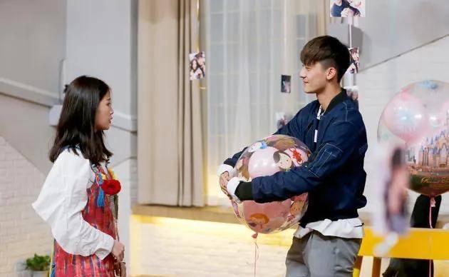 起底神综《一年级》,成毅全程躺枪,虞书欣和孟子义比谁更作?