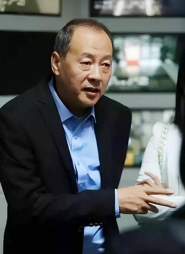 演员侯天来:感恩妻子照顾家庭,两个女儿已出嫁,64岁没有烦心事_工作