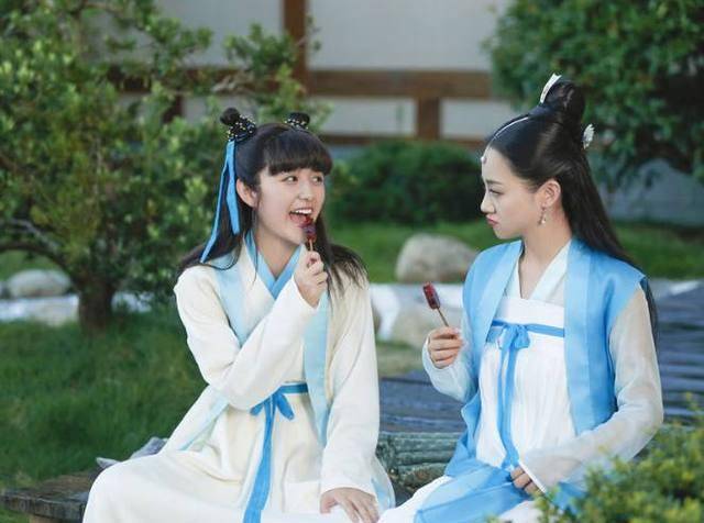 小戏骨阿拉蕾要演小龙女了,又一个即将崛起的童星_哪吒_同年_代超