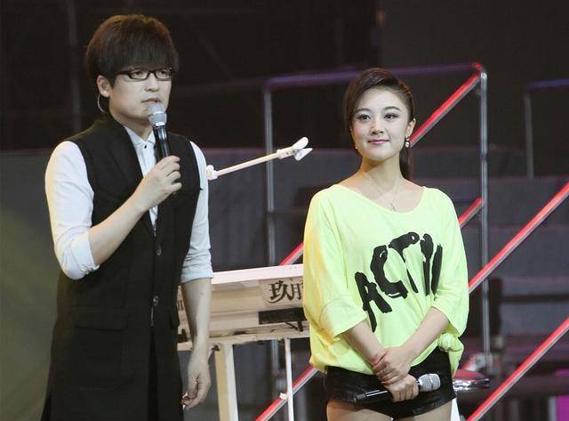 徐子崴因为没什么辨识度,所以春晚剧组选择让玖月奇迹来唱他的歌_小海