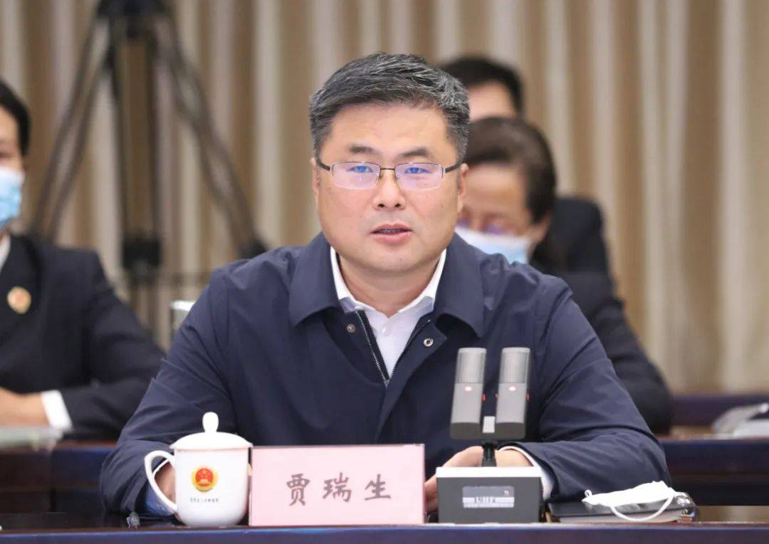 竞秀区委书记贾瑞生点评检察工作贾瑞生在点评中指出,市检察院部署