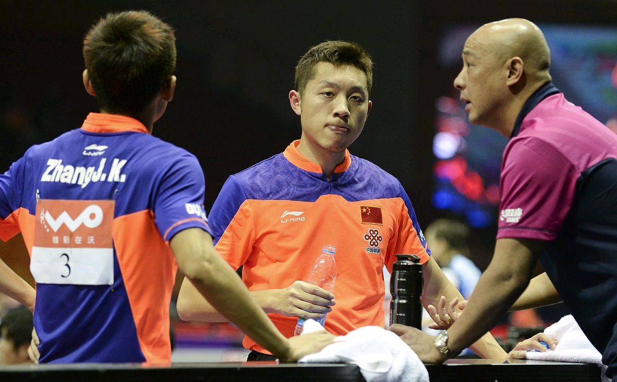 在2016年的里约奥运会也遭受到了韩国选手郑荣植的挑战,但张继科连续