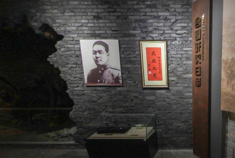 仵德厚的照片能得到如此高的礼遇,他在台儿庄大战中到底有何功勋?