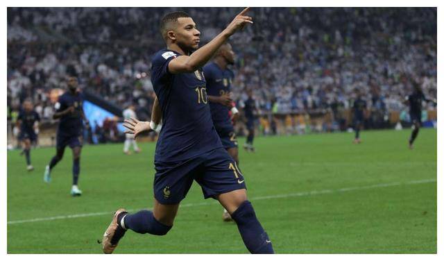 法国踢到铁板！遭受回击，世界杯争议脱离FIFA掌控，梅西出手了