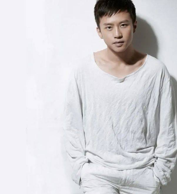 15岁逃出夜总会,邓超:我不该揍你,我发泄在你身上_爸爸_老爸_工作