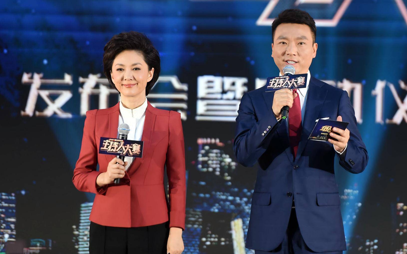 央视十佳主持人名单完成调整,康辉担任门面,董卿遗憾落选_观众_市场