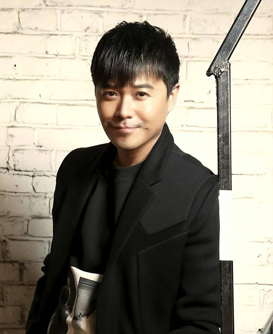 陈思诚,终于为自己的"花心"付出了代价_陈思成_佟丽娅_表演