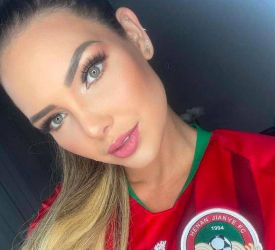 卡兰加妻子晒照,这颜值身材什么水平?