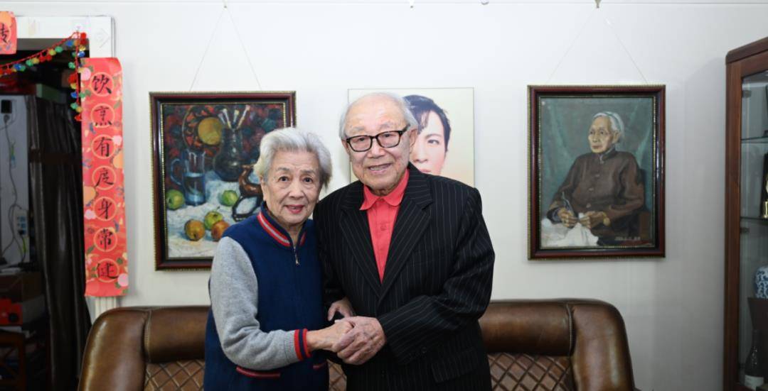 「影坛澍语」情到深处人孤独-深切怀念忘年交张目老师_海平_二老