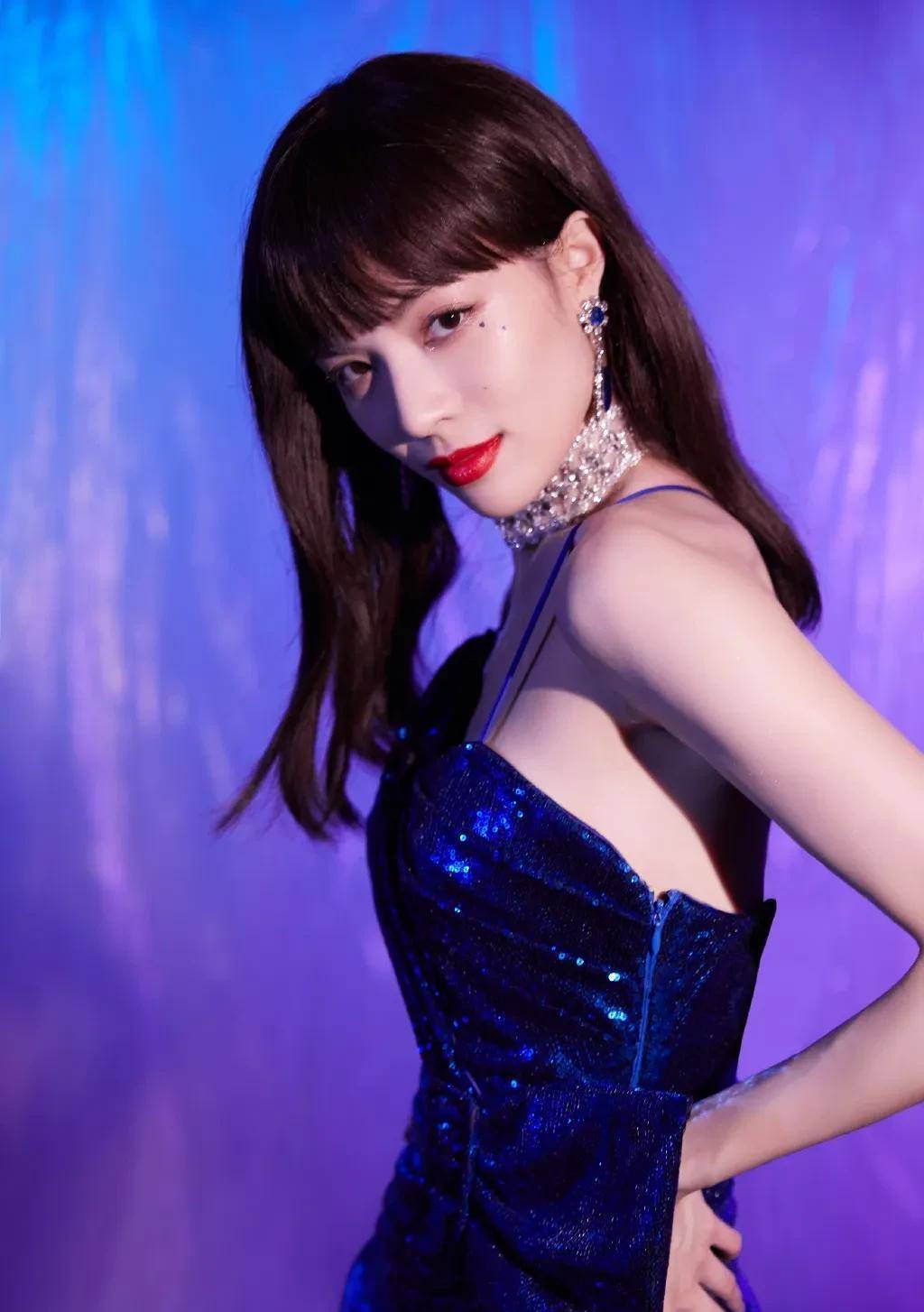 多才多艺的钟楚曦_舞台_舞蹈_美得