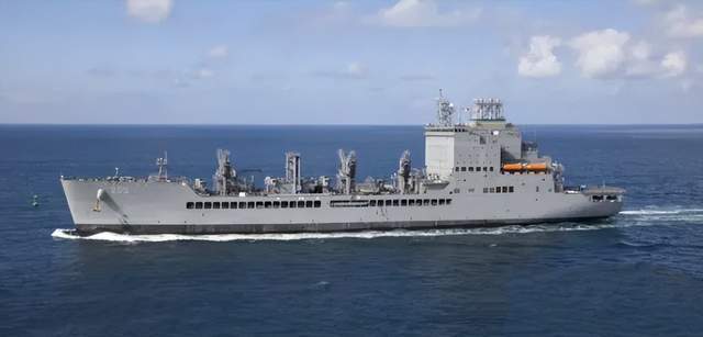 (约翰·刘易斯号大型补给舰)不过,中国造船业的惊人能力,也让另一个