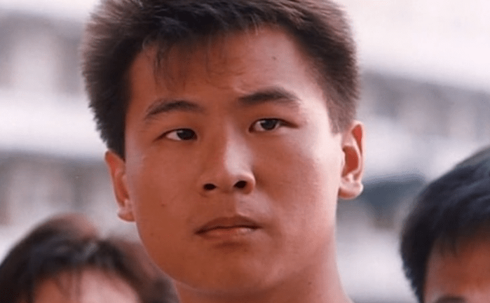 张世:23岁获金马奖,电视为他"钦点"角色,出演误杀二依旧精彩_父亲