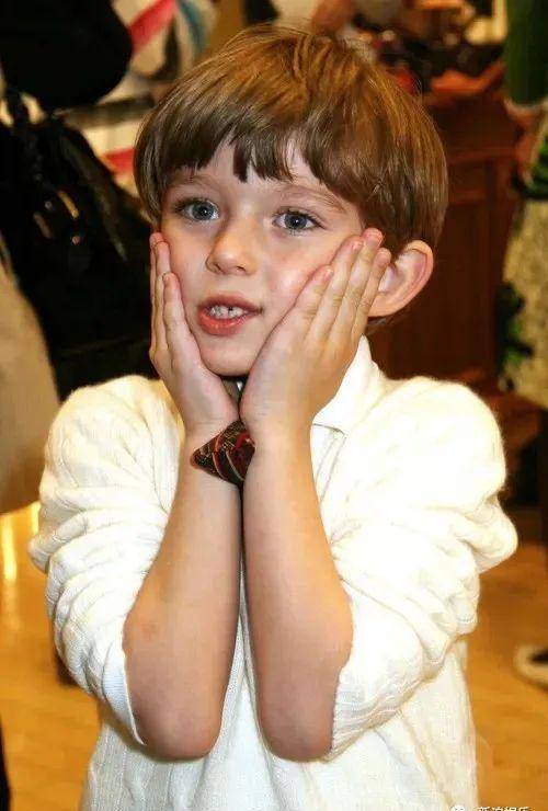 儿子_巴伦_妻子