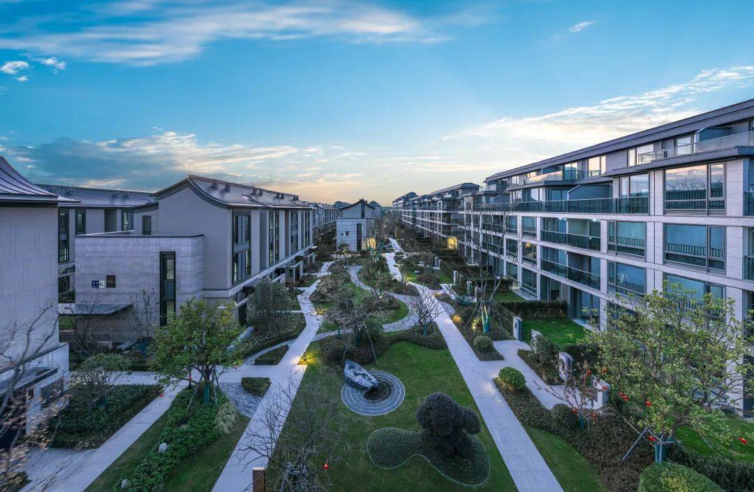 绍兴满园惊艳交付,已有业主打出高分!_实景_设计_园林