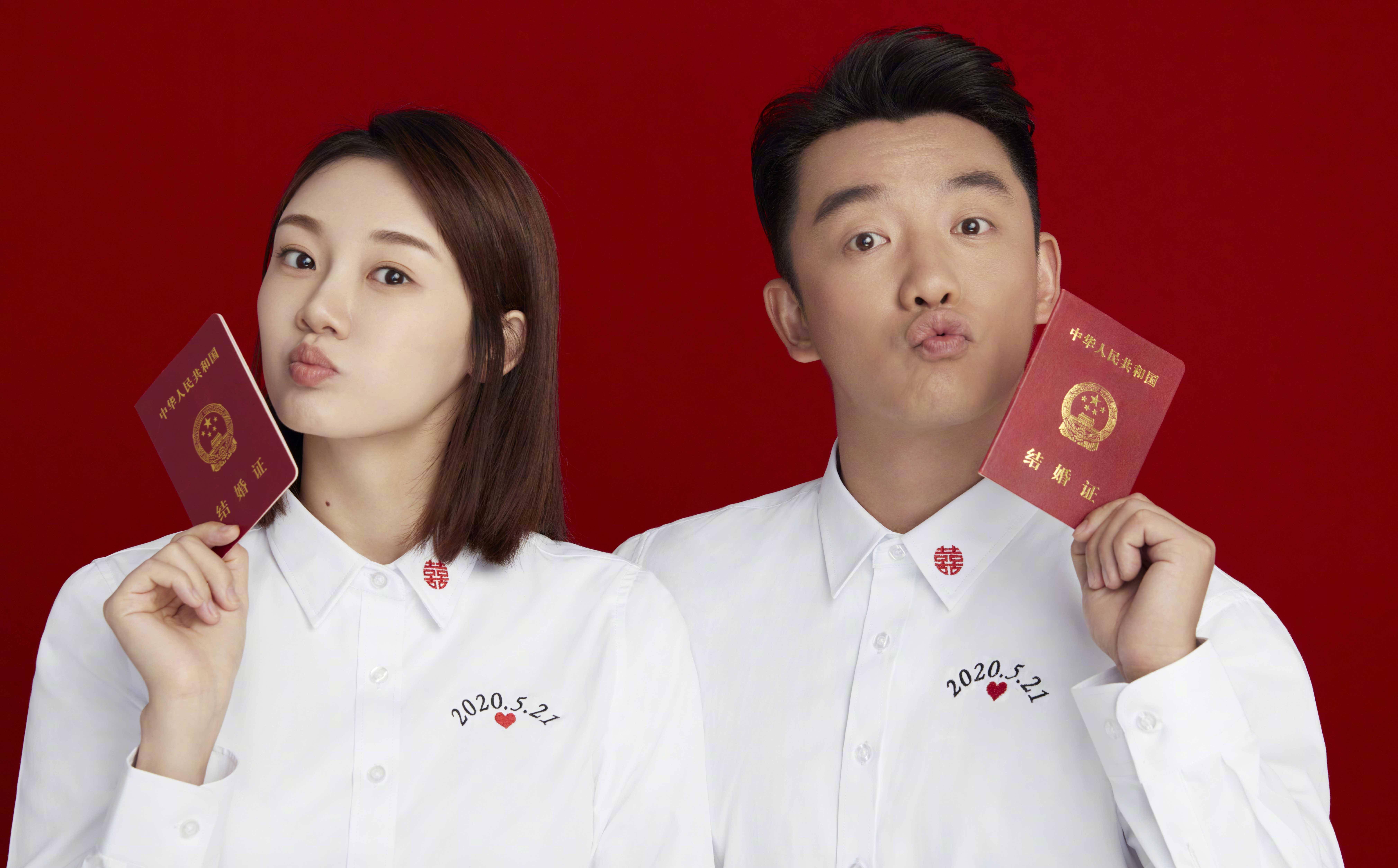 郑恺深情表白新婚妻子,网友喊话"郑恺欠苗苗一个婚礼"_冯小刚_画面