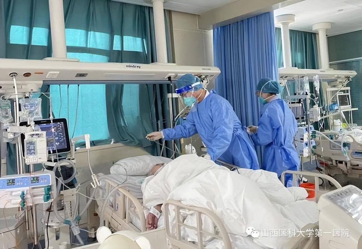山西医科大学第一医院12月以来收治超3000名新冠重症患者
