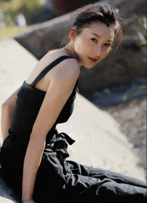 的美真,曾代言内衣广告,如今身穿吊带美到不敢认_电视剧_杨亚_角色