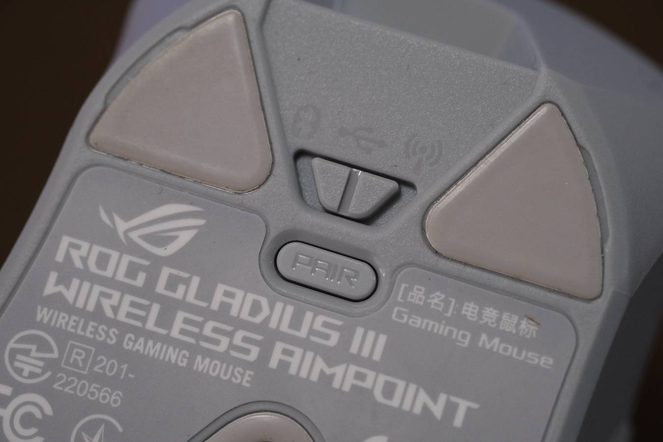 36K旗舰传感器加持，ROG战刃3无线AimPoint36k电竞鼠标评测