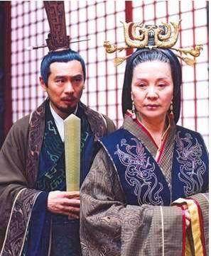 直到治理黄河时窦婴掘开黄河南堤水淹王太后和田蚡的田地,两个权力