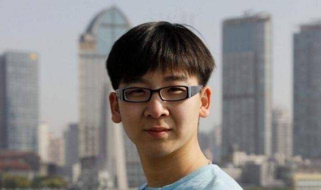 释小龙_因为_电视