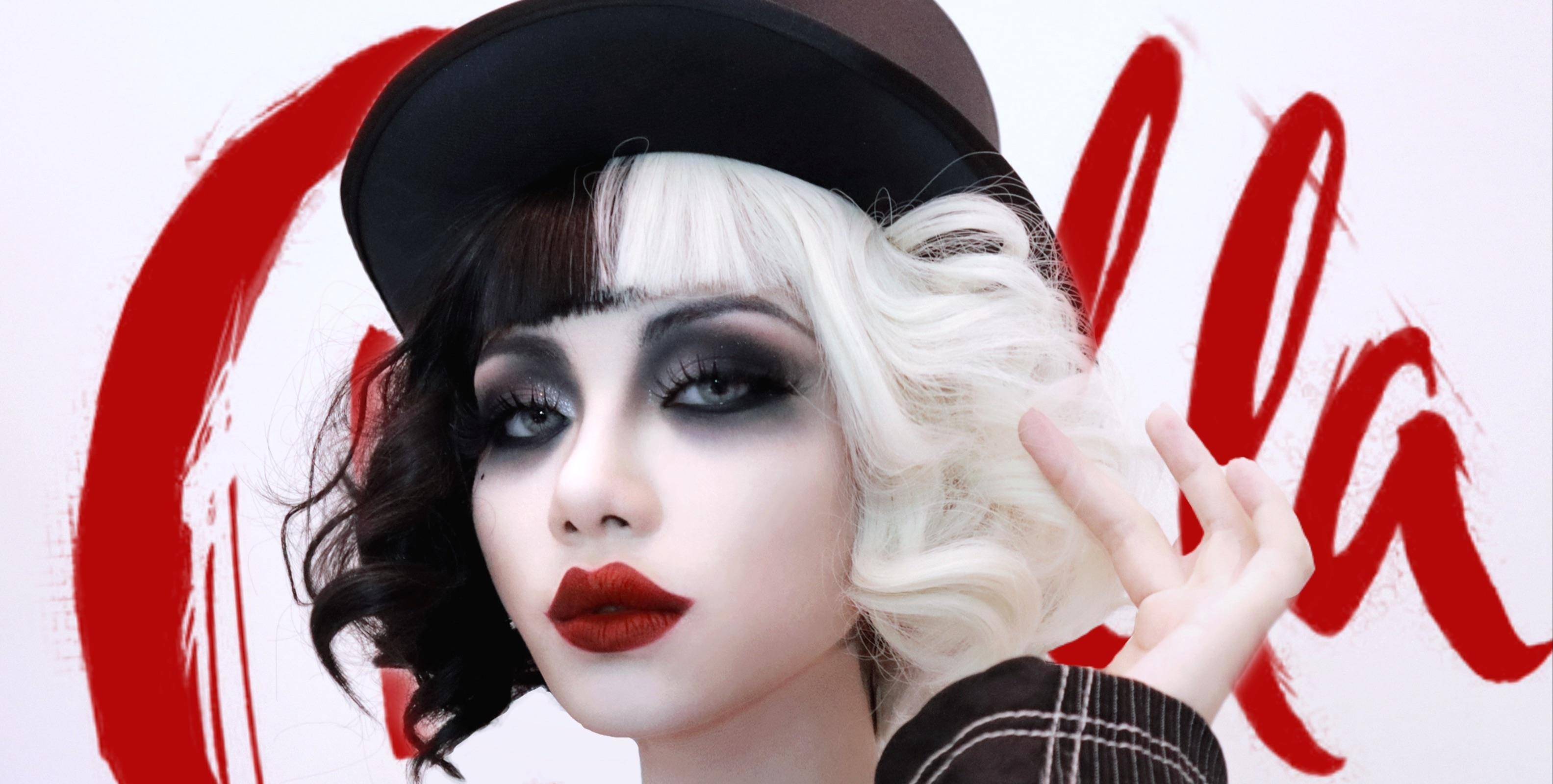 《库伊拉》近日在克雷格·吉勒斯佩的指导下,艾玛·斯通扮演埃斯黛拉