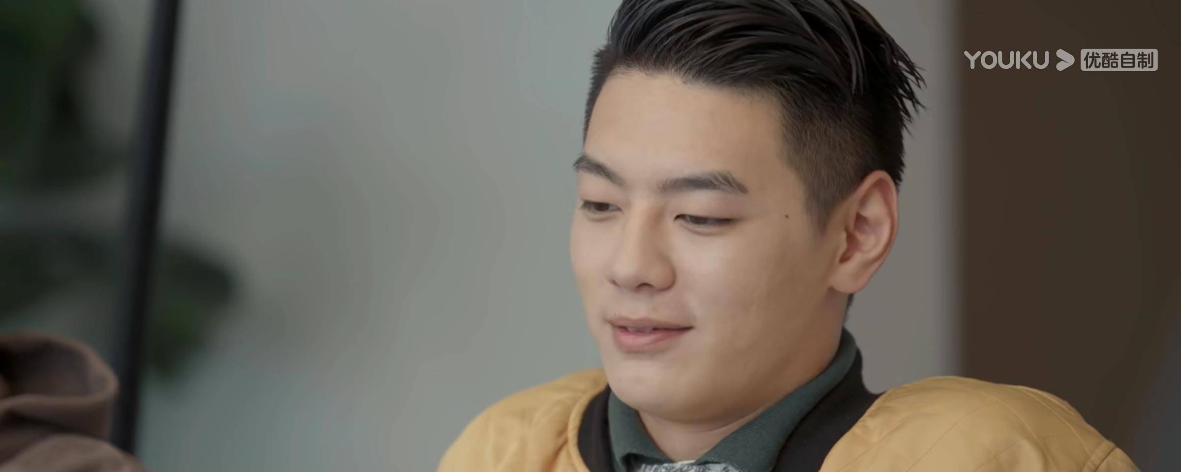 26岁落魄富二代:用霸道总裁的套路追女人,结局好笑又心疼_王天奇_社会