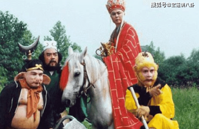 靠嘴巴吃饭的工作排行_“最穷”剧组,大型场面全靠嘴描述,吃饭就是工作餐,穷到只剩下经典