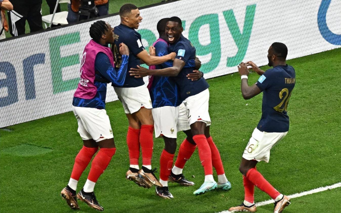 世界杯进决赛后飘了！法国27岁中场惹争议，刚踢几场好球就耍大牌