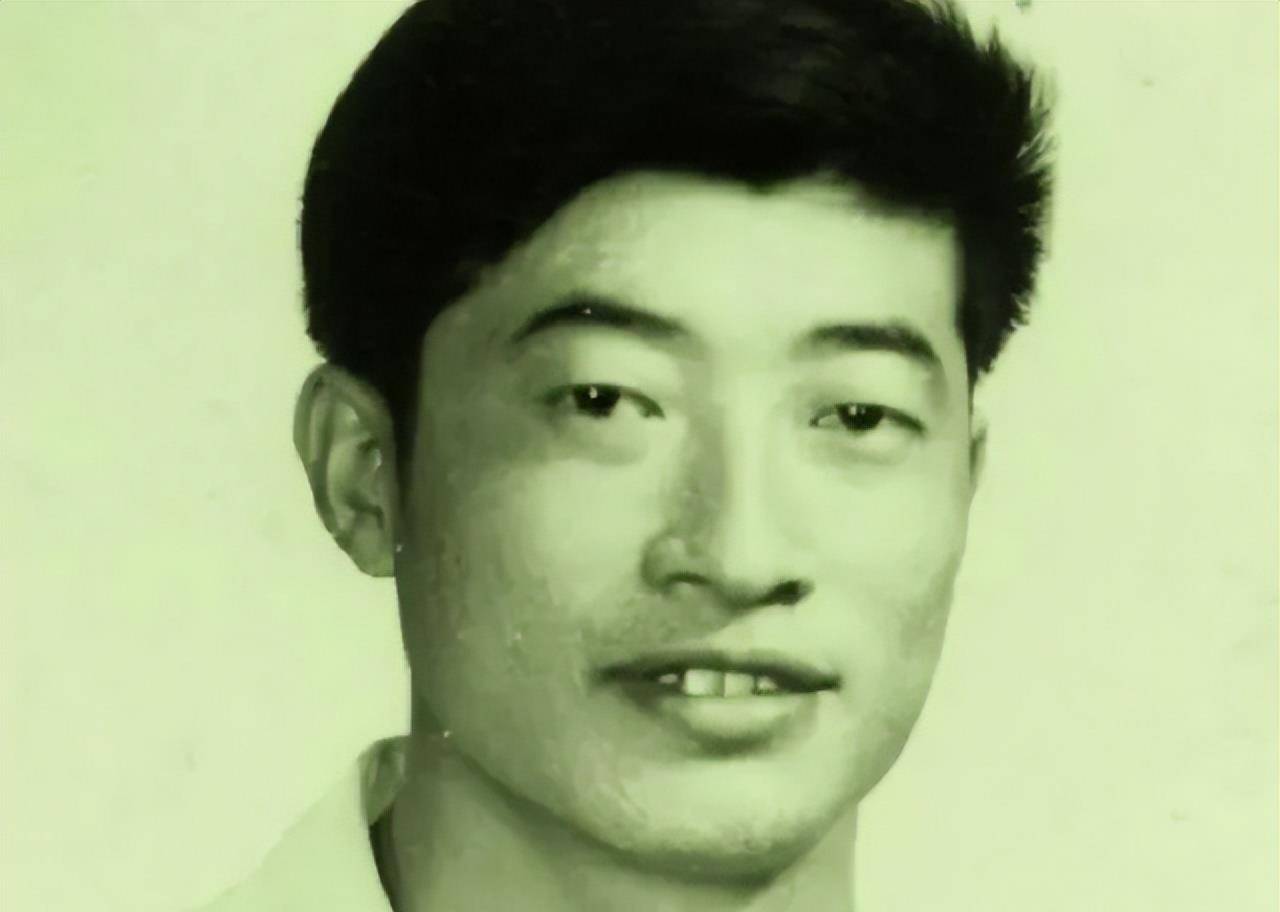 1967年,杀人犯冒充英雄,事迹还被编入学生课本,18年后真相大白