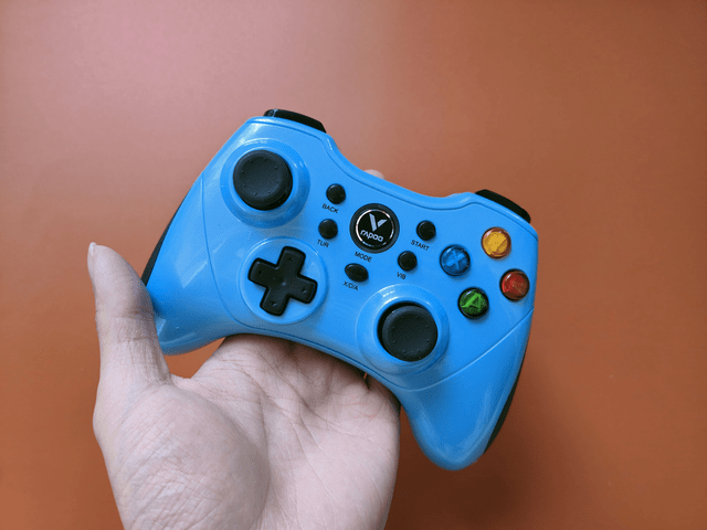 双模畅玩才更爽，雷柏（Rapoo） V600S 无线振动游戏手柄深度测评！