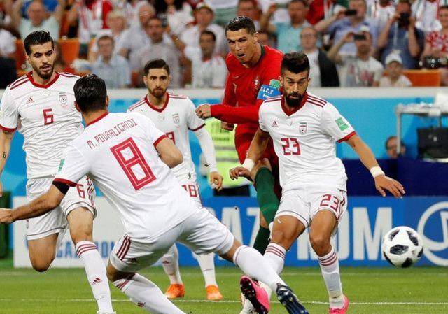 c罗被严防35岁老将献绝学救主面对乌拉圭,葡萄牙胜算有多大_防守_比赛