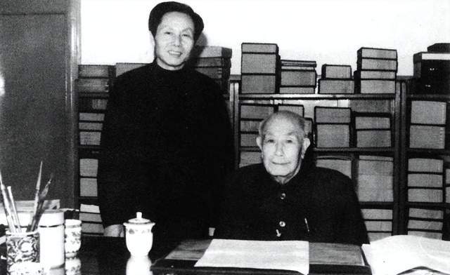 71年深夜，周总理向吴忠下达特殊命令：首都立即进入紧急战备状态_部队_毛主席_将军