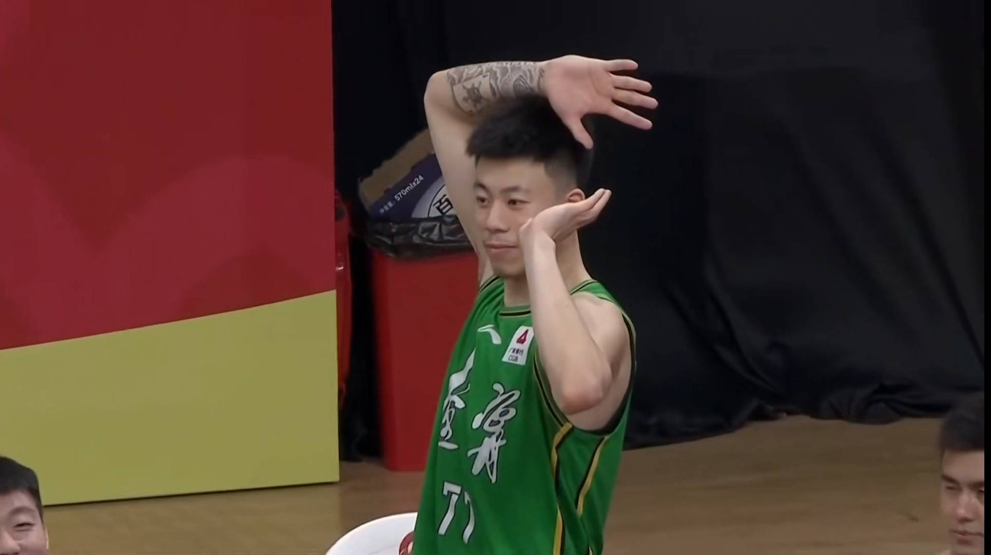 赵继伟或面临罚款,付豪吐槽张镇麟,莫兰德令人担忧!_赛季_内线_投篮