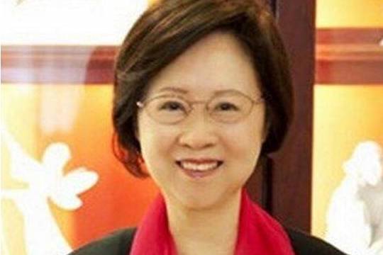 从80岁著名作家琼瑶为真爱被老公88岁的原配手撕,看真爱得之不易_作品