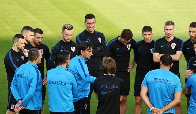 世界杯决赛克罗地亚队再传不利消息，主力受伤决赛出战成疑！