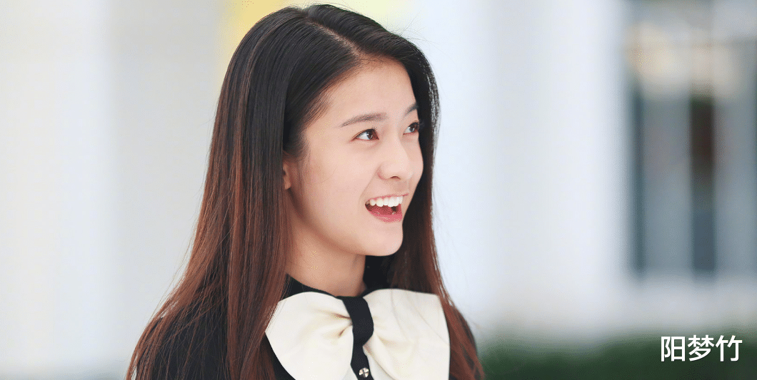 张雪迎亲姐用工作室号说粉丝,张雪迎的回应过于赶粉了吧_明星_言语