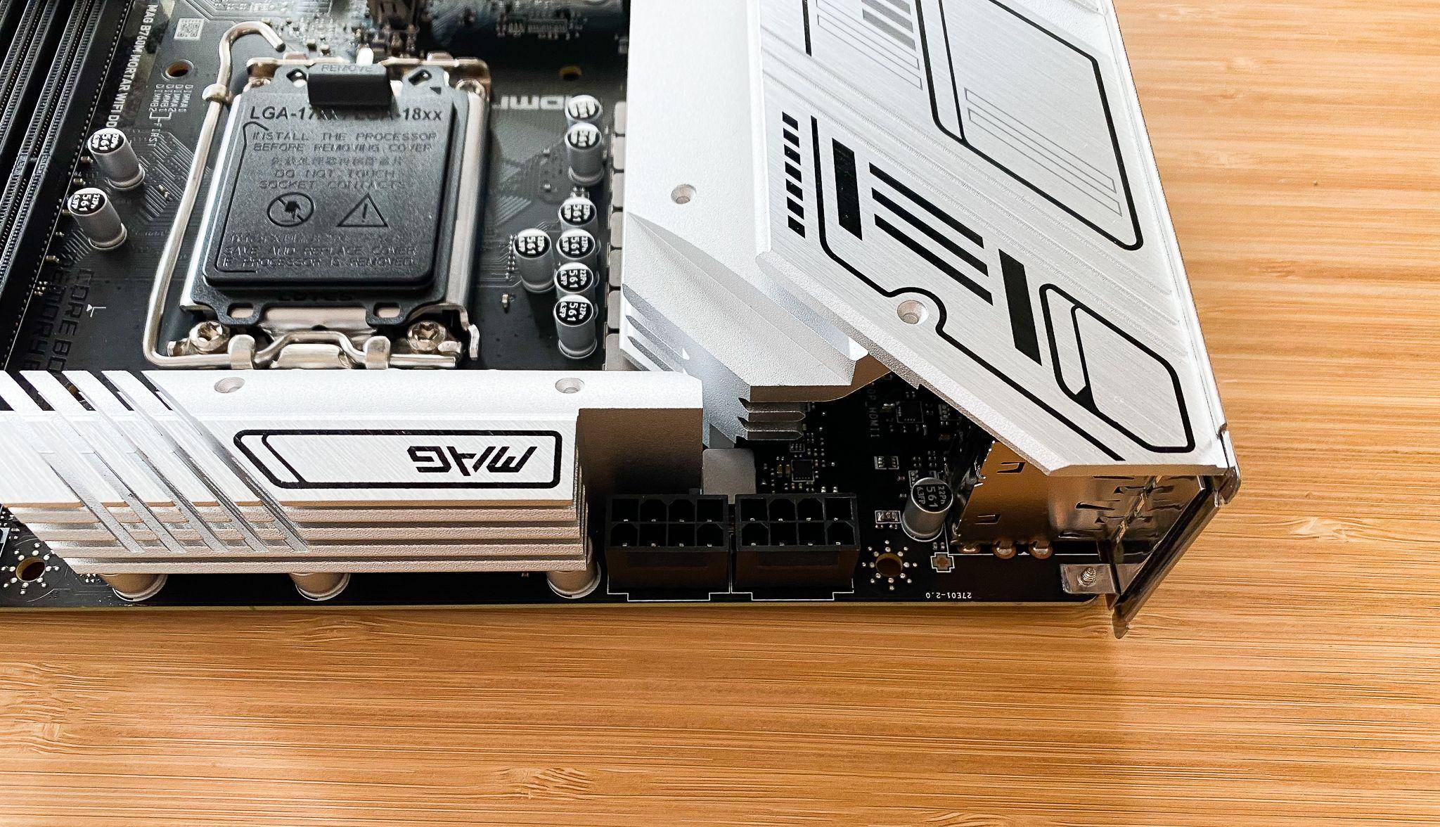 性价比首选,微星新品主板b760m迫击炮ddr4开箱装机_接口_支持_供电