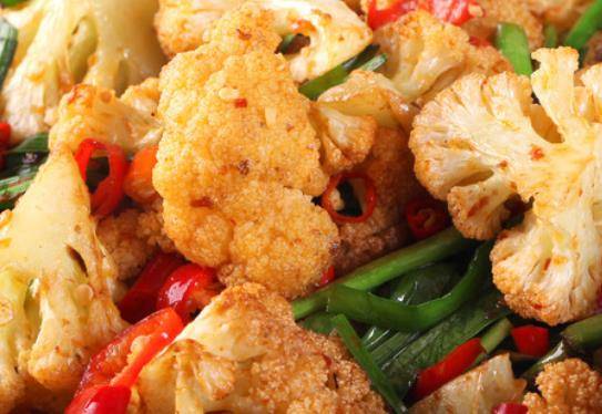 此菜钙含量可与牛奶相媲美,孩子身高蹭蹭长_蕾妈_花菜_育儿