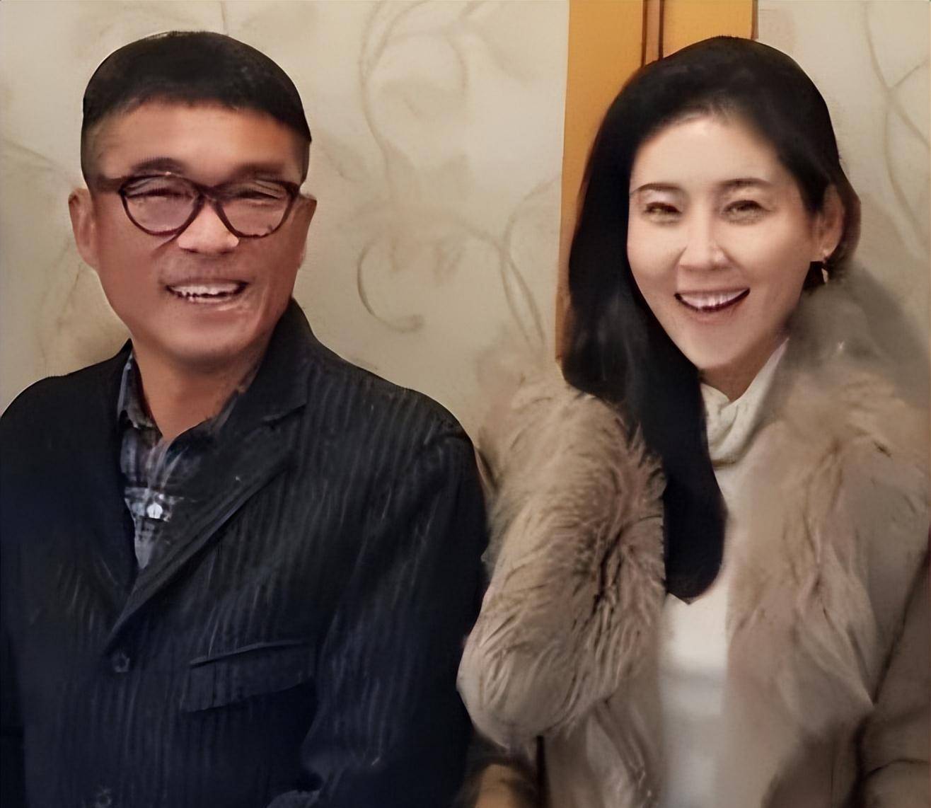 国外歌手金健模,新婚2个月就爆出侵犯八卦,婚姻破裂_金建模_张智妍