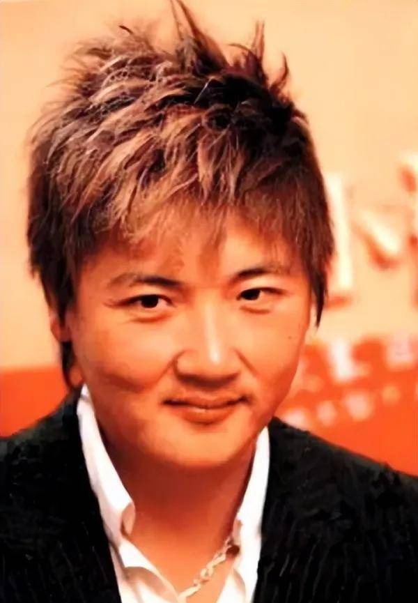 分手13年,53岁孙楠和52岁买红妹的生活天差地别,看完令人心酸