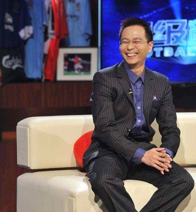 看看老球迷怎么说,看到詹俊忍俊不禁-朋友圈文案-微信快车