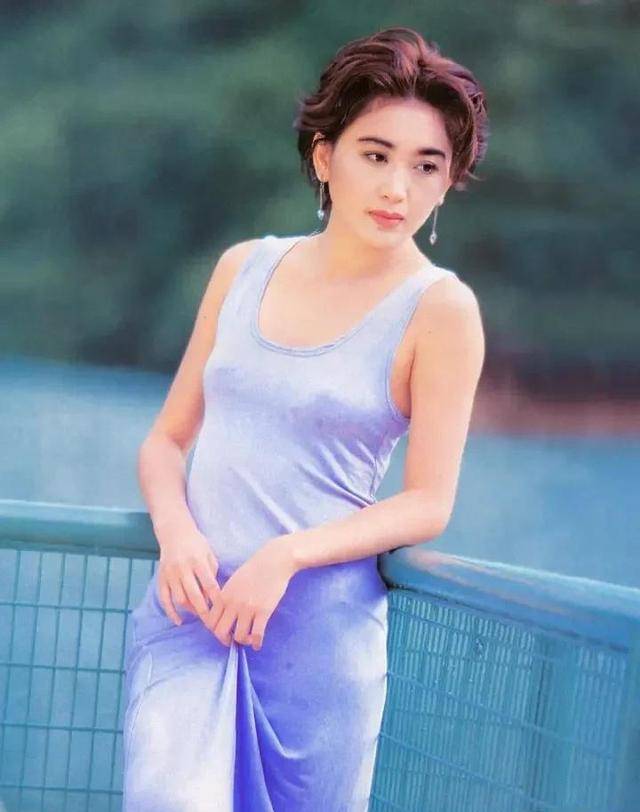 让人流过鼻血的香港"十大艳星"_电影_青春_女神