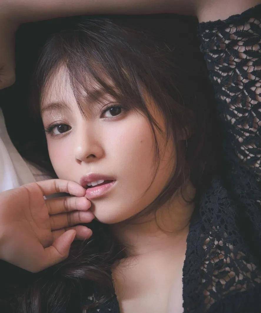 永远的初恋深田恭子,日本的白月光_富豪刑事_皮肤_身姿