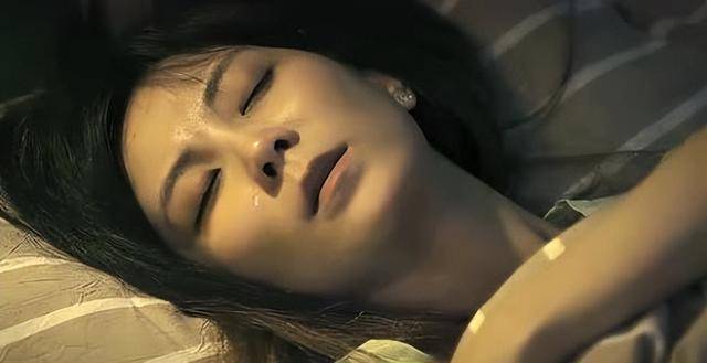 把17岁醉酒闺蜜,交给两个陌生男人,被侵犯致死法院判了_徐静_唐丽_靳