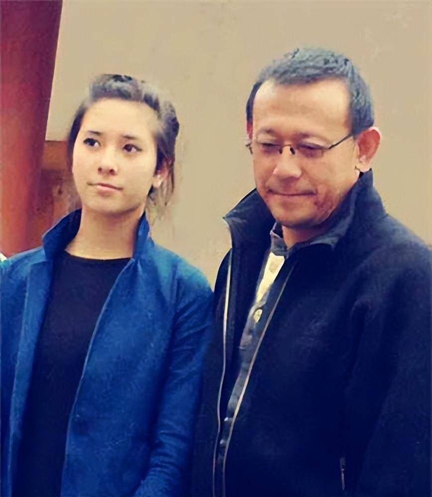 姜文的儿子和女儿图片图片