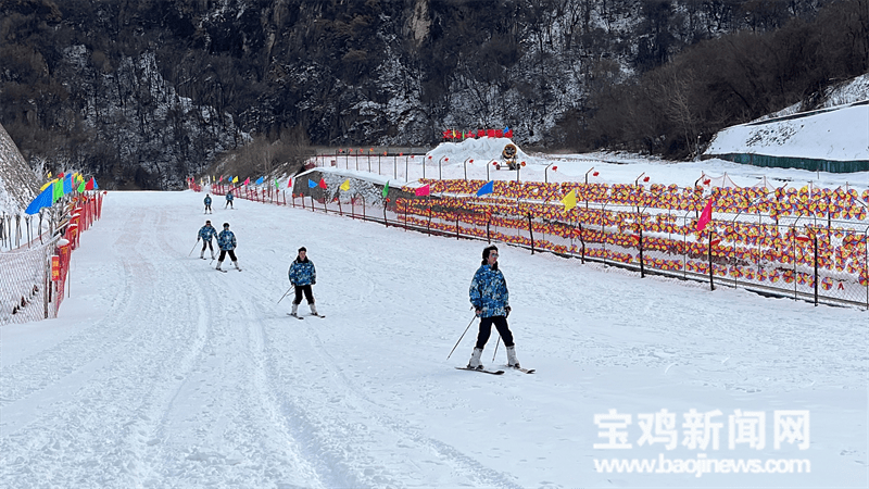 宝鸡眉县滑雪场图片