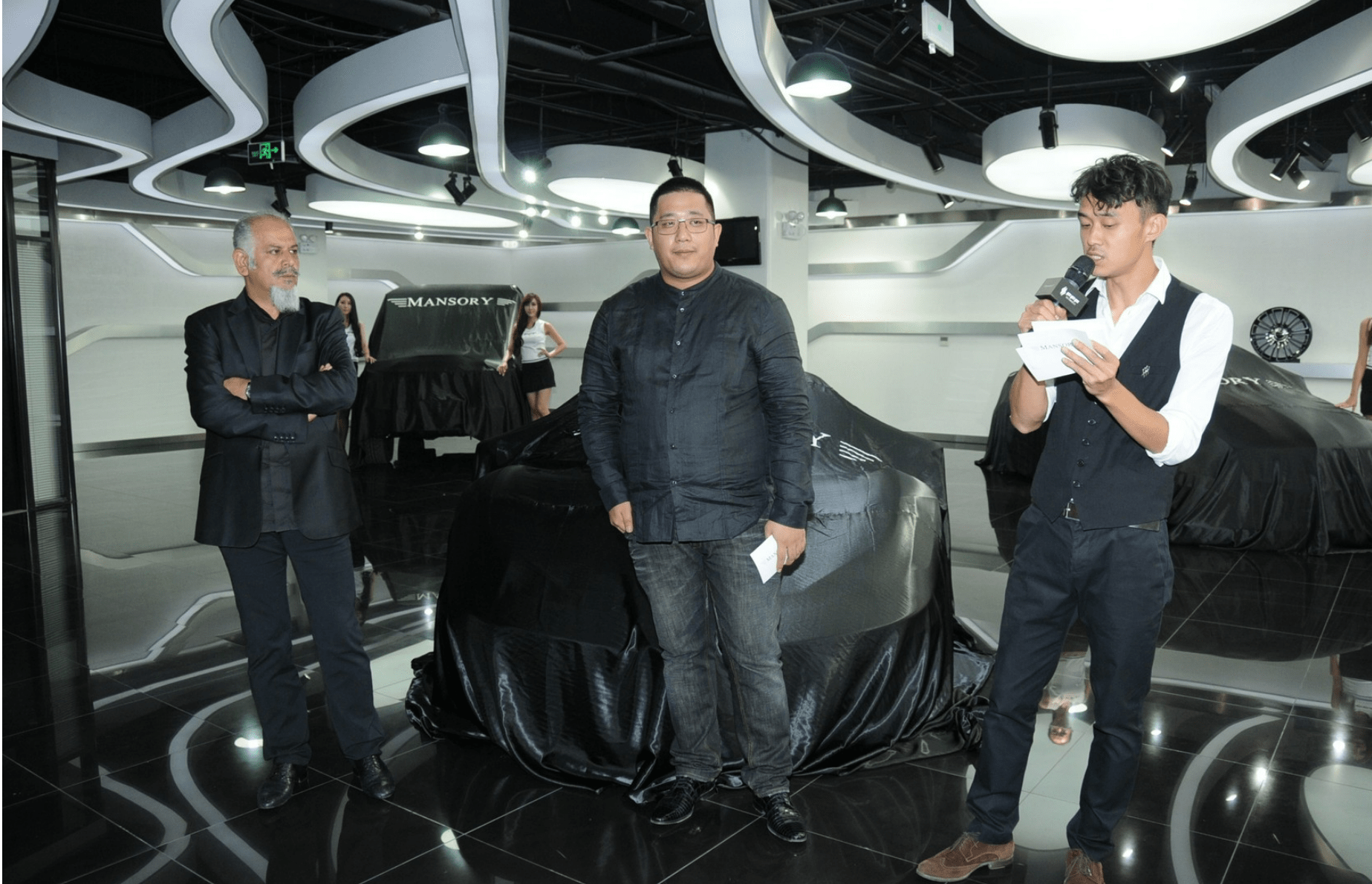 3位爱豪车的阔少:唐山钢铁二代上富豪榜,重庆首富破产,1人更惨